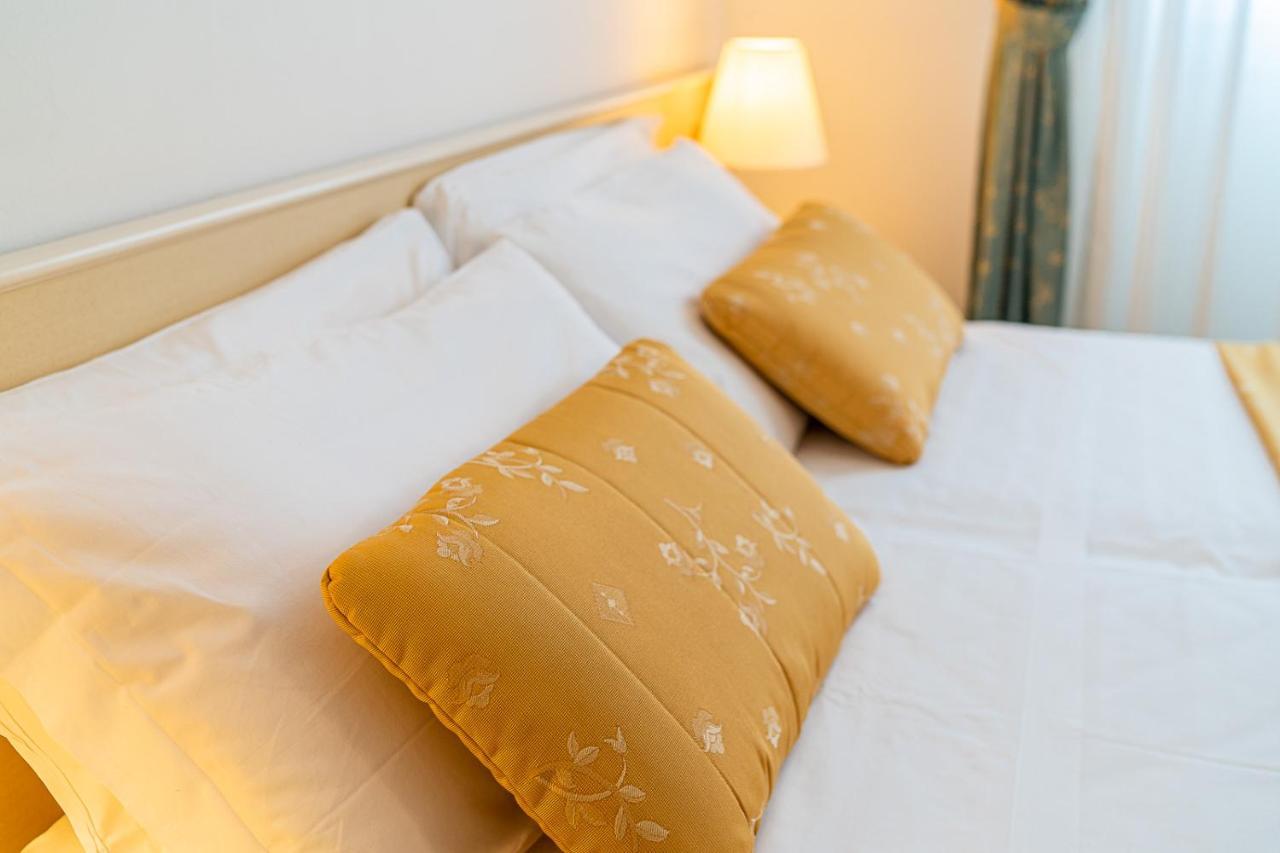 Hotel Karinzia Caorle Extérieur photo