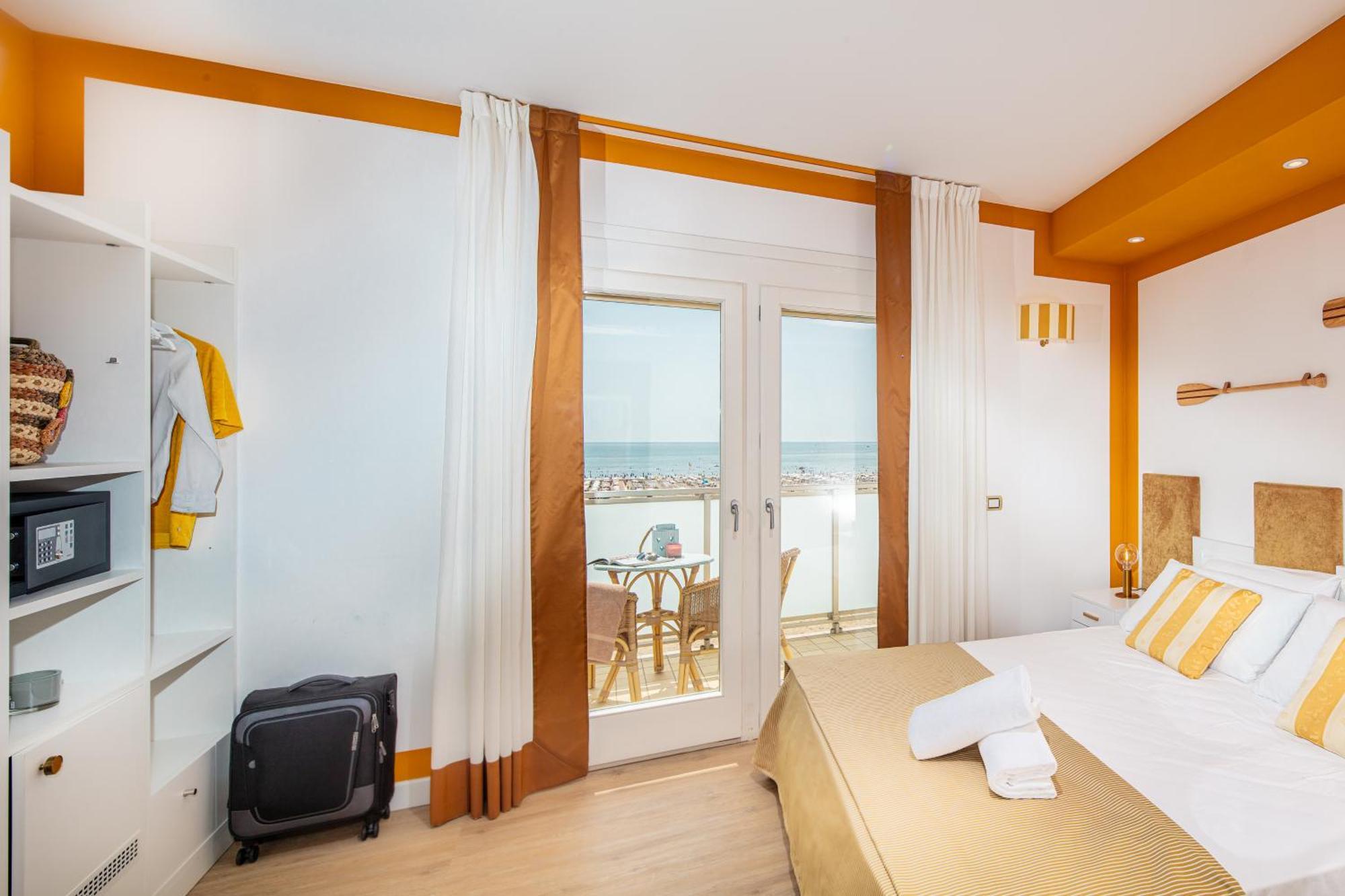 Hotel Karinzia Caorle Extérieur photo