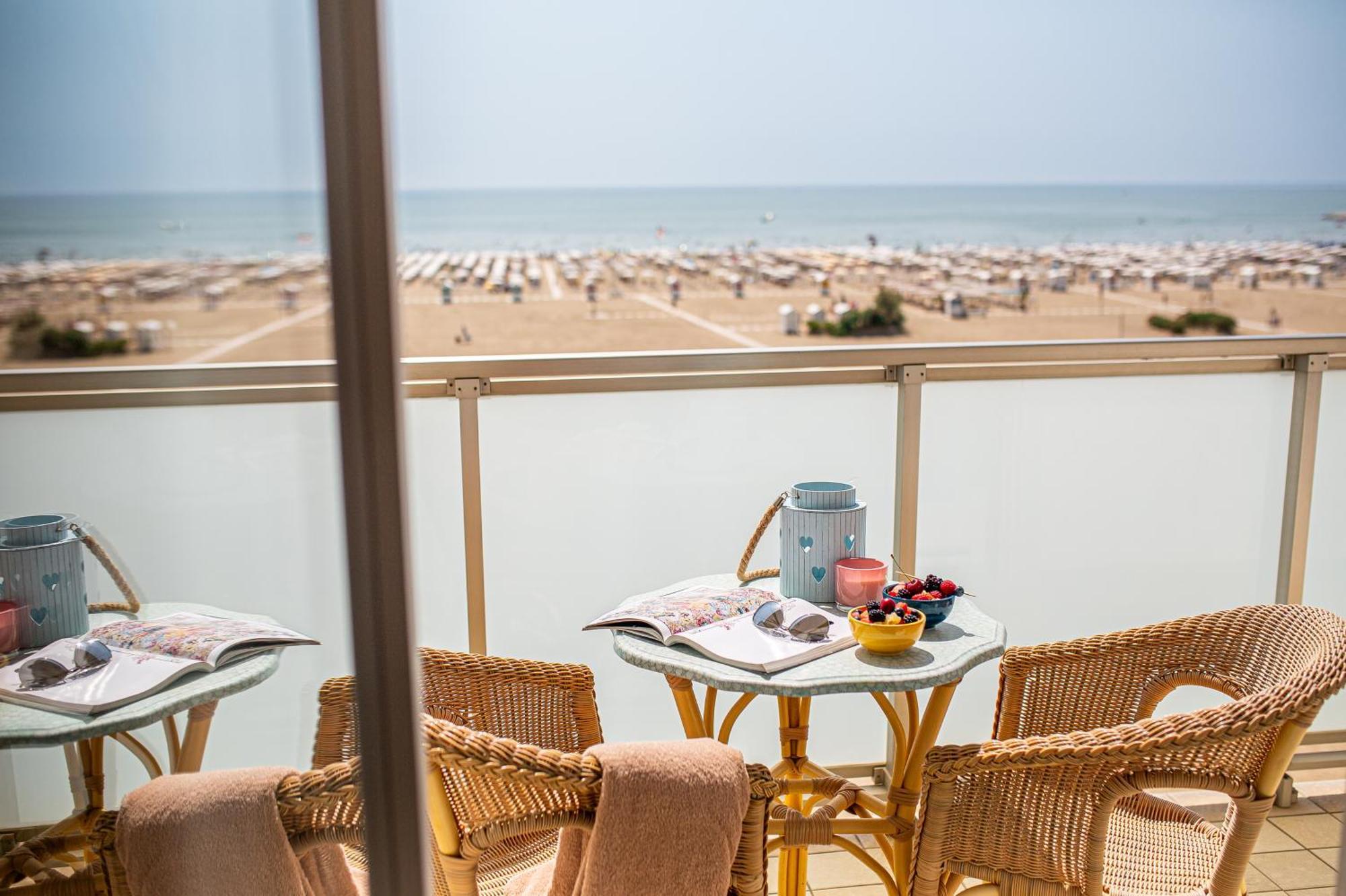 Hotel Karinzia Caorle Extérieur photo